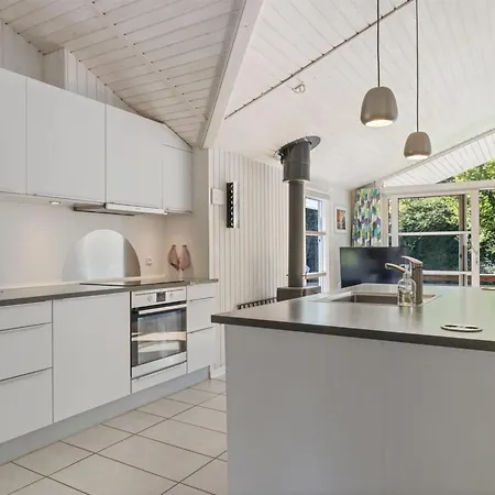 度假居 Sybil - 350m From The Sea By Interhome