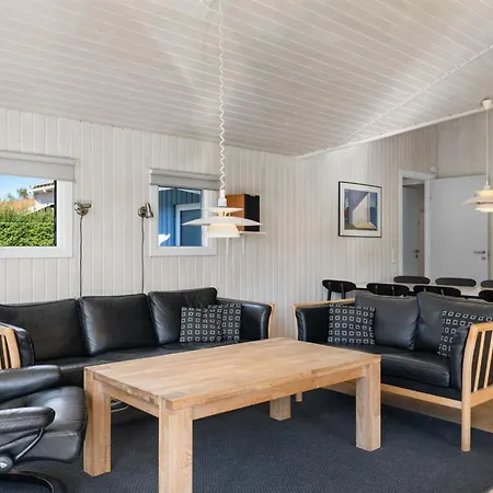 Sybil - 350m From The Sea By Interhome Feriehus