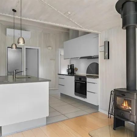 Sybil - 350m From The Sea By Interhome * Spodsbjerg
